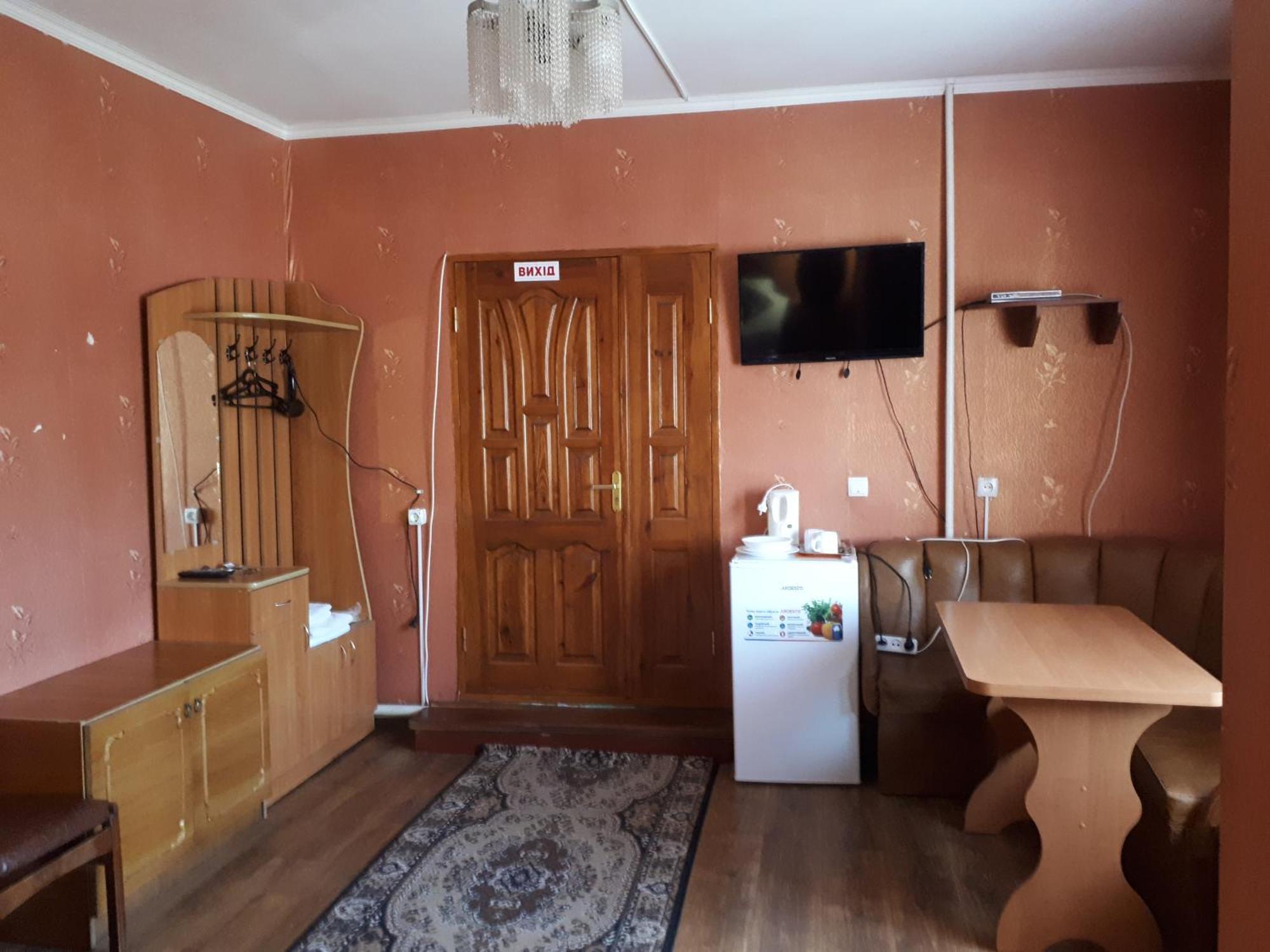 Sharhorod Hotel Gostynnyi Dvir מראה חיצוני תמונה