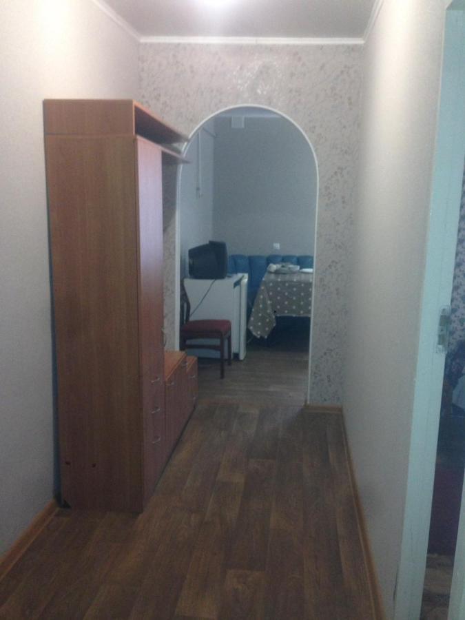 Sharhorod Hotel Gostynnyi Dvir מראה חיצוני תמונה